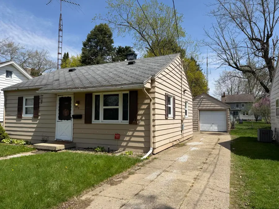 615 Orange Street, Jackson, MI 49202 - #2