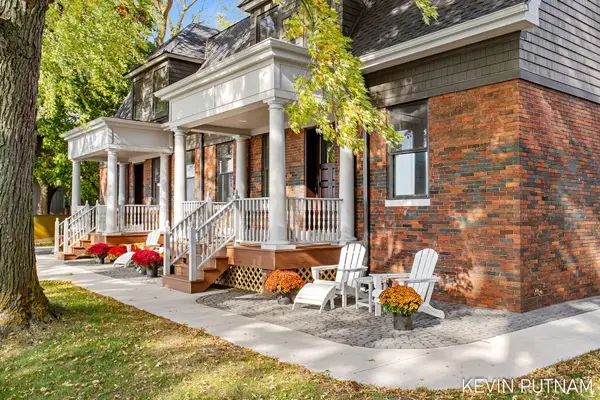 103 N Pier Street, St. Joseph, MI 49085