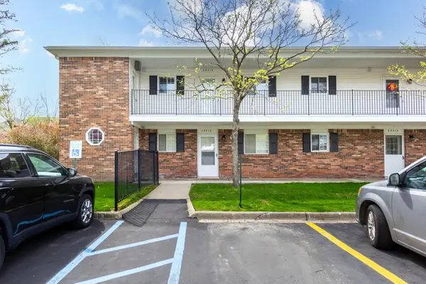 23418 Middlebelt Road #10, Farmington, MI 48336