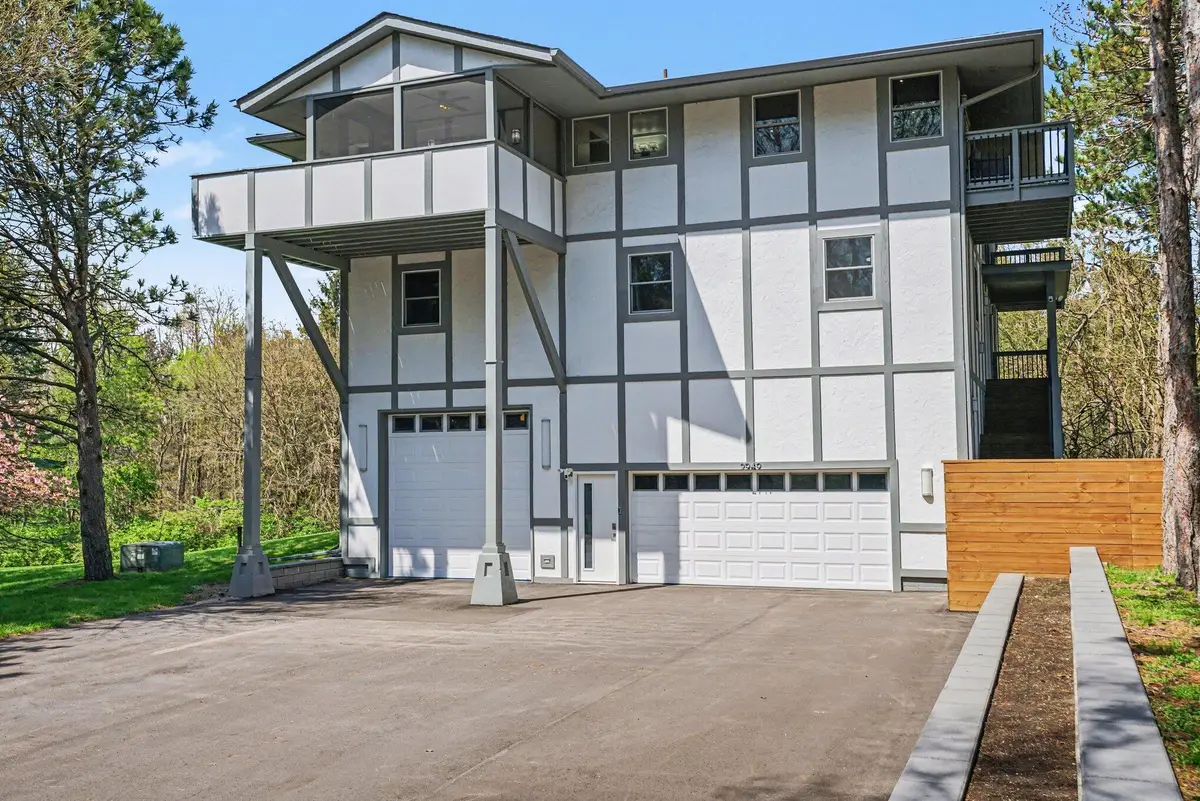 2949 Pagoda Path, Stevensville, MI 49127 - #1