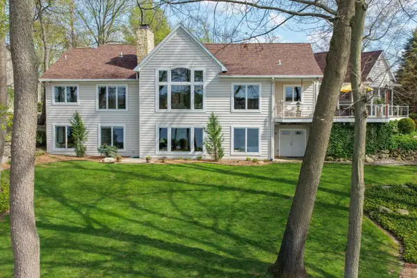 62102 Pheasant Pointe Drive, Sturgis, MI 49091