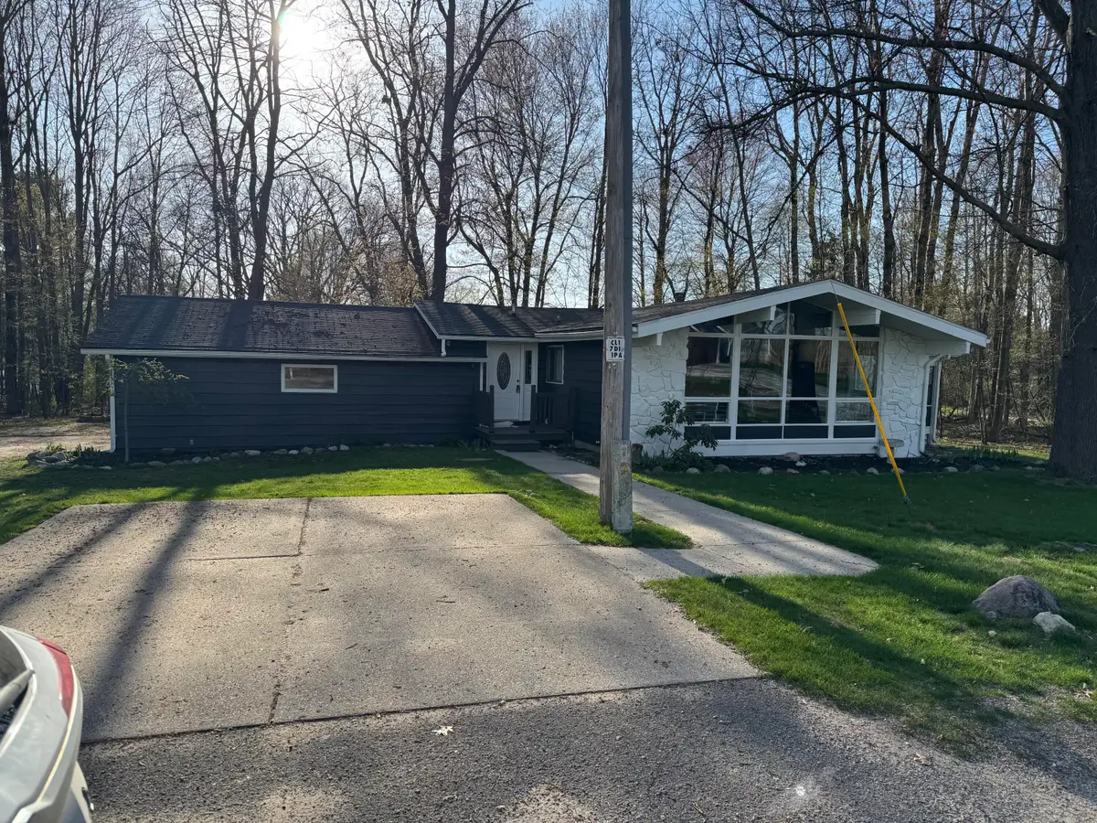 7635 Eighth Street, Stanwood, MI 49346 - #1