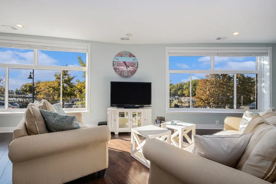 259 Kalamazoo Street #4, South Haven, MI 49090 - #2