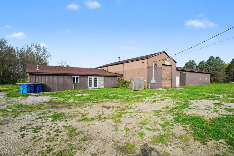 8612 Stevensville Baroda Road, Baroda, MI 49101 - #2