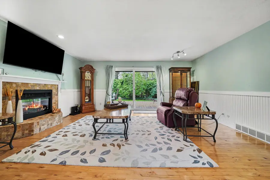 2727 S Lakeshore Drive #E 20, Saint Joseph, MI 49085 - #3