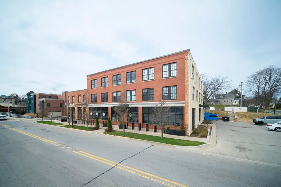 86 Washington Street #340, Manistee, MI 49660 - #2