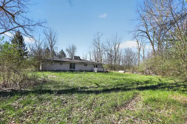 6718 Colf Road, Carleton, MI 48117