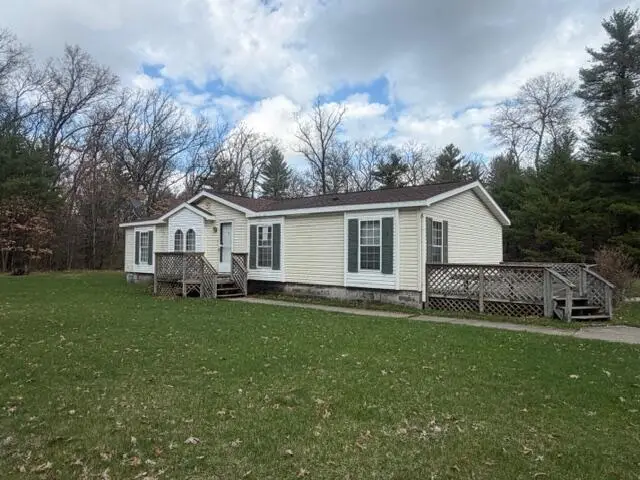 6136 S Poplar Avenue, Newaygo, MI 49337 - #1