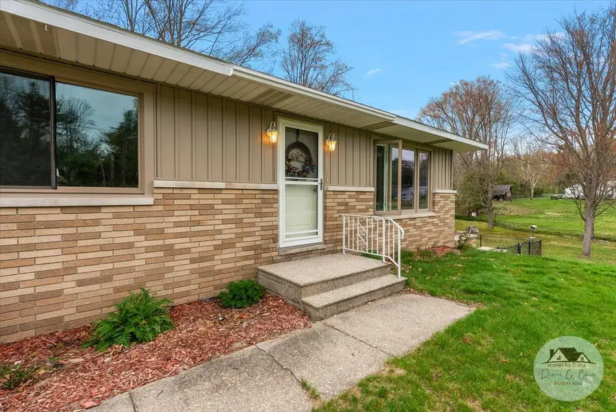 4125 Lorenson Road, Whitehall, MI 49461 - #3