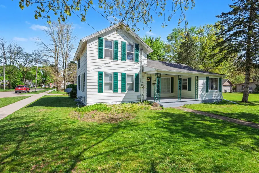 703 Elm Street, Paw Paw, MI 49079 - #2