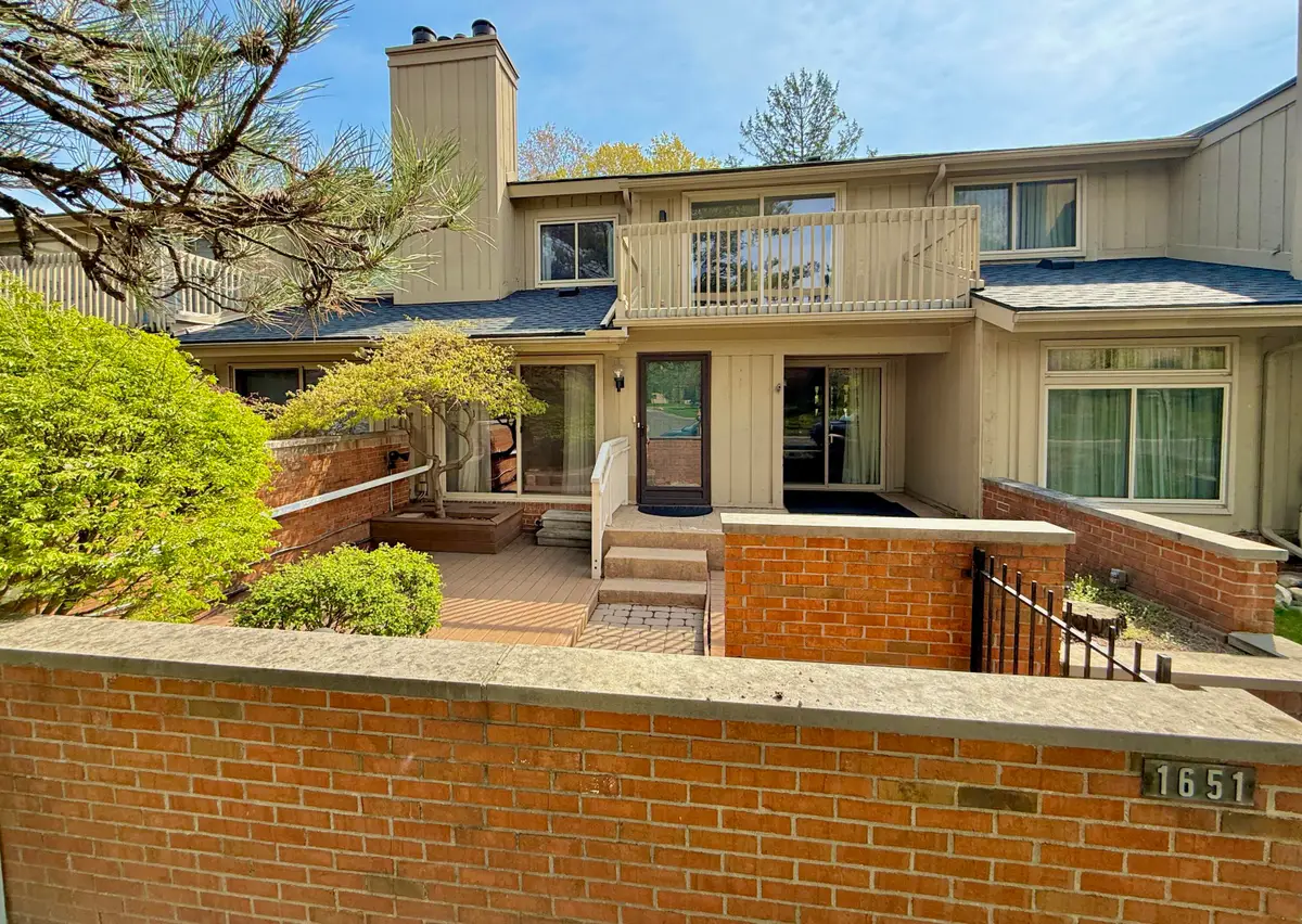 1651 S Hill Boulevard, Bloomfield Hills, MI 48304 - #1