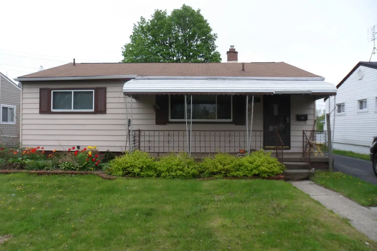 992 Kettering Avenue, Pontiac, MI 48340 - #1