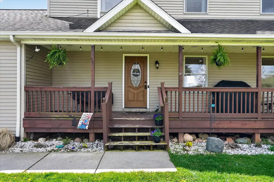 4810 W Colby Road, Perry, MI 48872 - #2