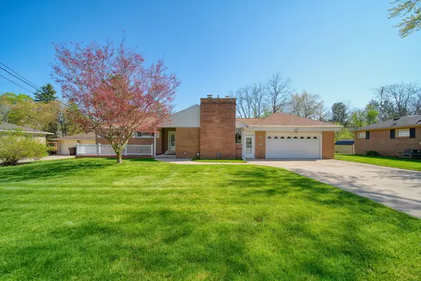 1229 Levant Street, Jackson, MI 49203
