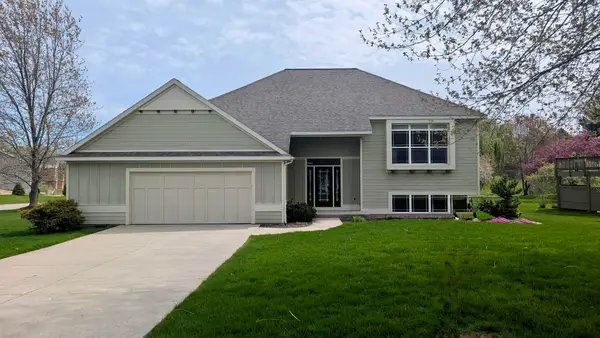 7028 Camelback Drive Ne, Rockford, MI 49341