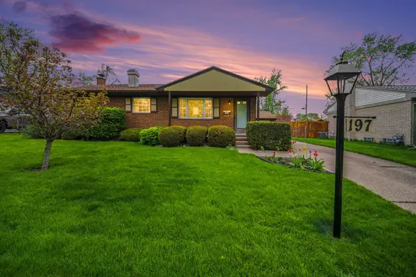 197 Wallace Drive, Saline, MI 48176