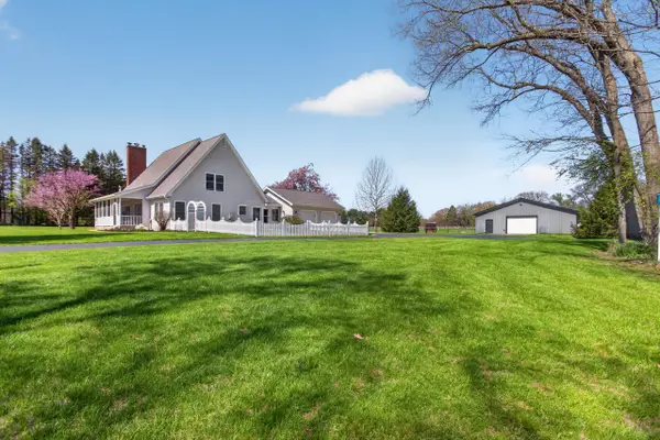 19501 B Drive S, Marshall, MI 49068