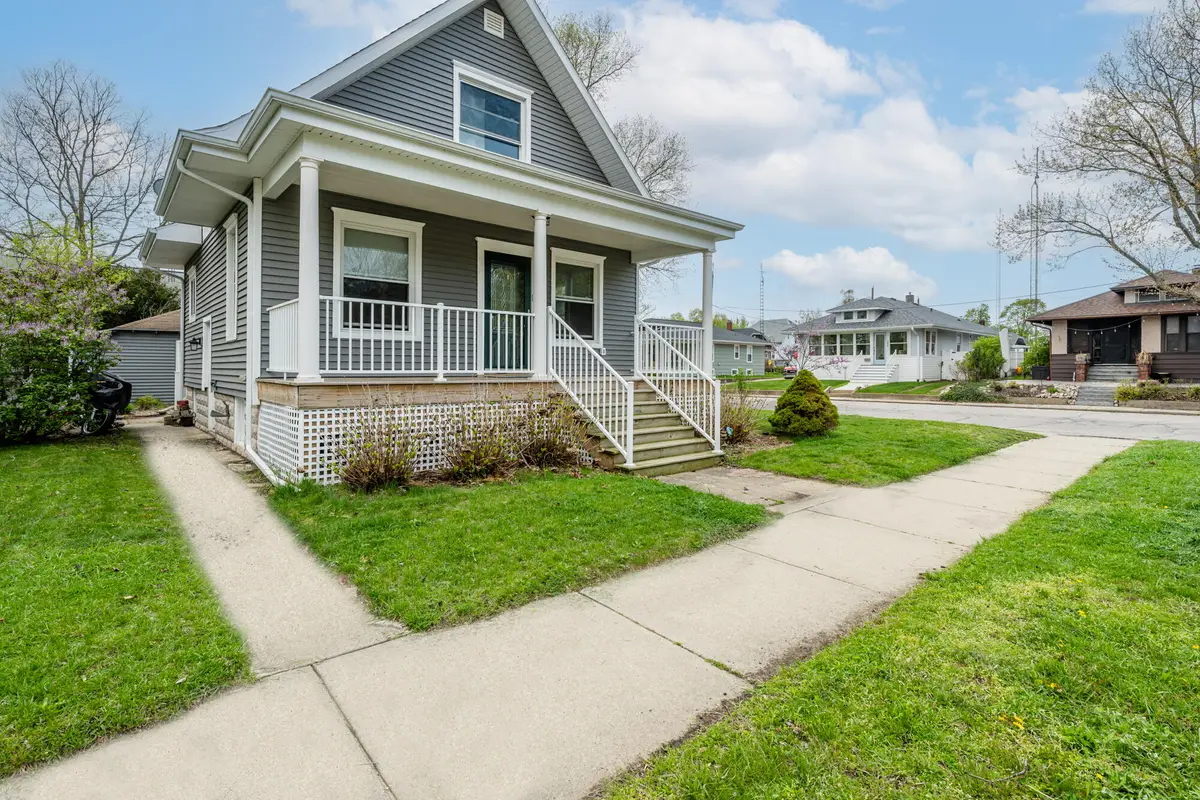 602 Howard Avenue, Saint Joseph, MI 49085 - #1