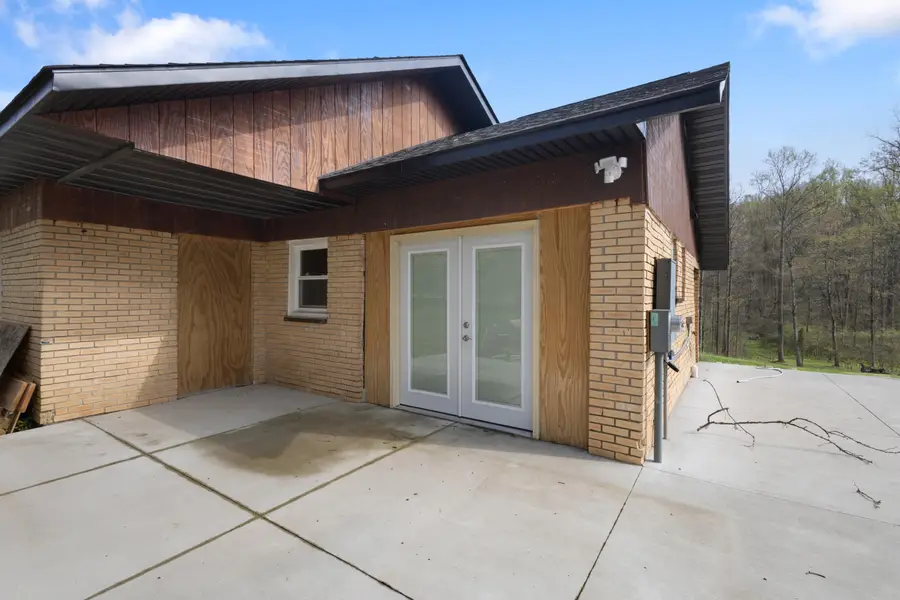 52933 68th Avenue, Lawrence, MI 49064 - #3
