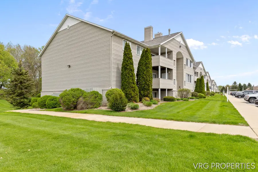 8354 N Jasonville Court Se #46, Caledonia, MI 49316 - #2