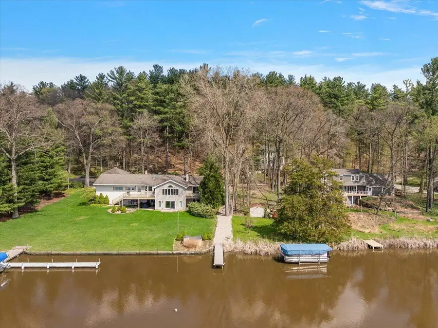 1840 Timber Trail Drive Se, Ada, MI 49301 - #2
