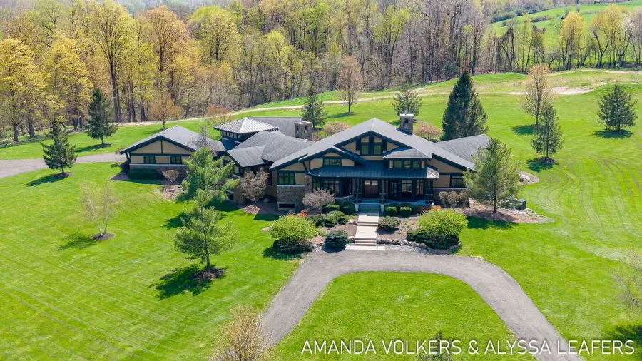 10306 Ivanrest Avenue Sw, Byron Center, MI 49315 - #3