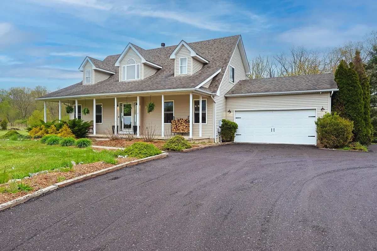 4335 Dauncy Road, Flat Rock, MI 48134 - #1