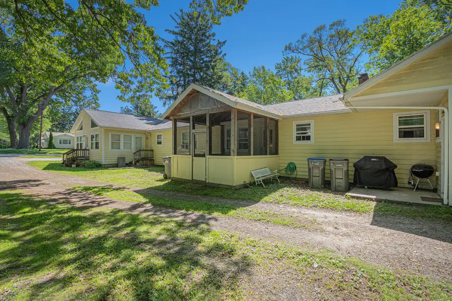 121 E Michigan Street, New Buffalo, MI 49117 - #2