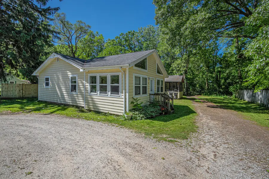 121 E Michigan Street, New Buffalo, MI 49117 - #3