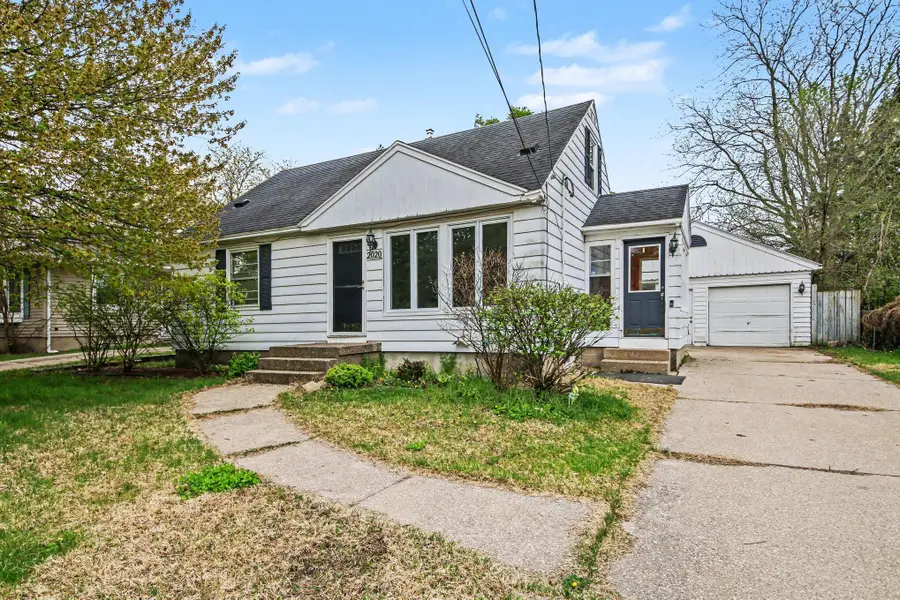 2020 Melvin Street Sw, Wyoming, MI 49519 - #2