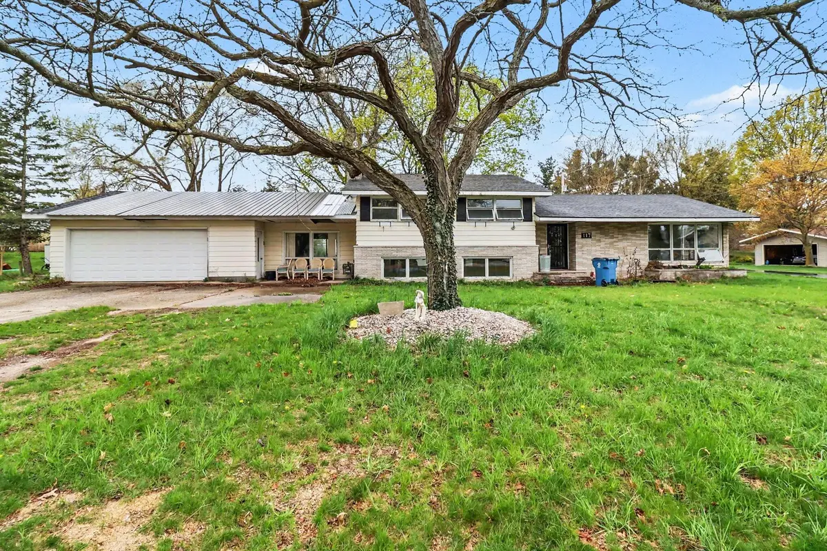 117 N Apple Street, Hart, MI 49420 - #1