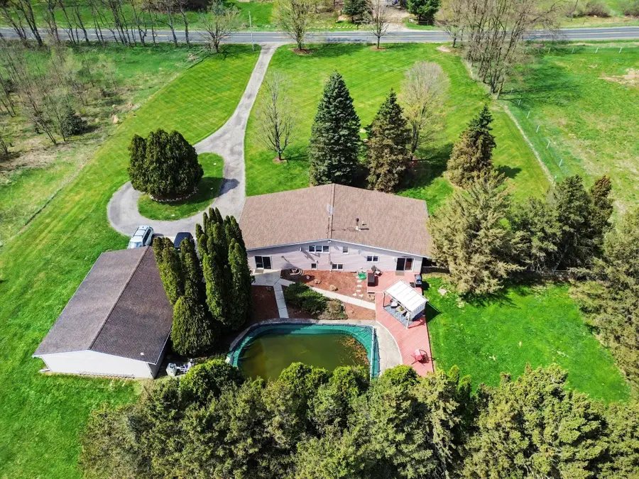17797 W Pleasant Lake Road, Manchester, MI 48158 - #3