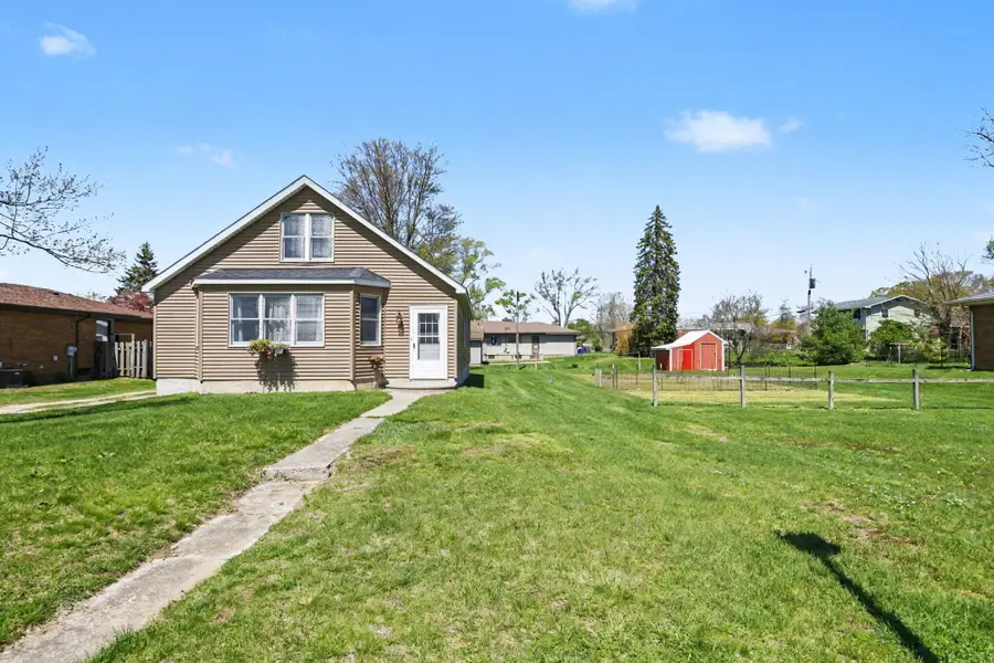 3801 School Street, Bridgman, MI 49106 - #3