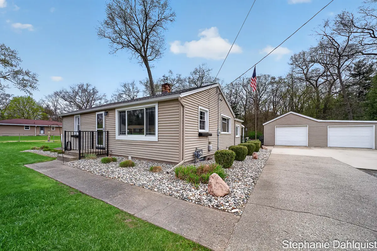 1662 N Roberts Road, Muskegon, MI 49445 - #1