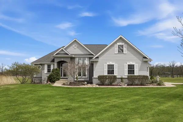 9550 Charles Court, Dexter, MI 48130