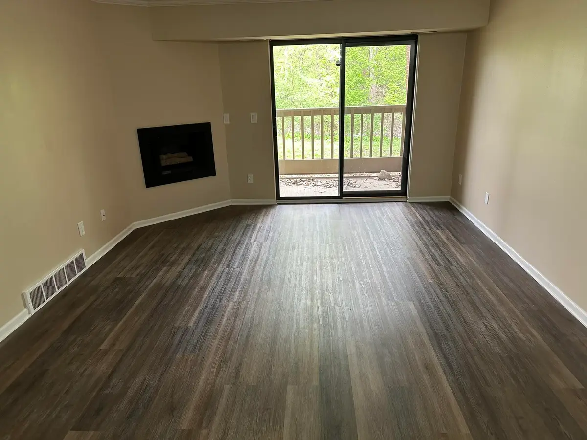 3005 Fernwood #103, Ann Arbor, MI 48108 - #1
