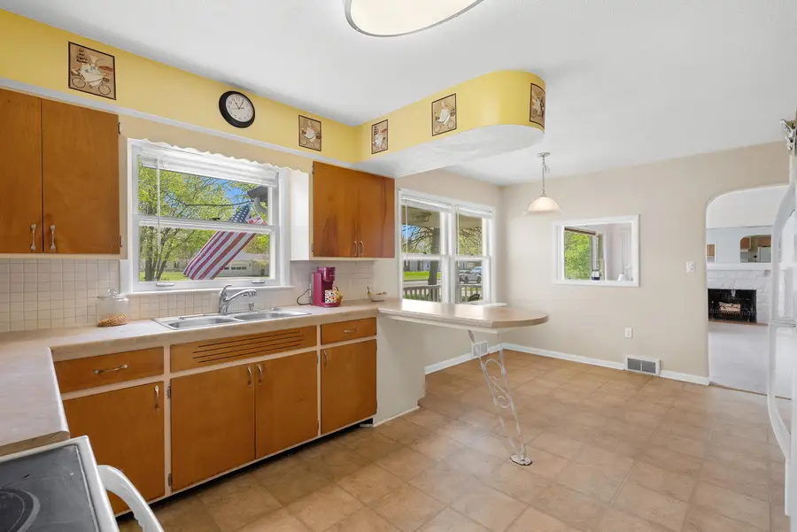 6824 Oakland Drive, Portage, MI 49024 - #3