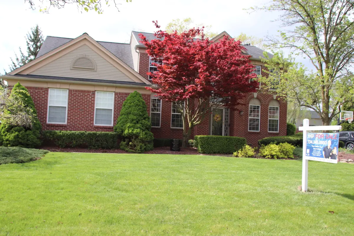48871 Manhattan Circle, Canton, MI 48188 - #1