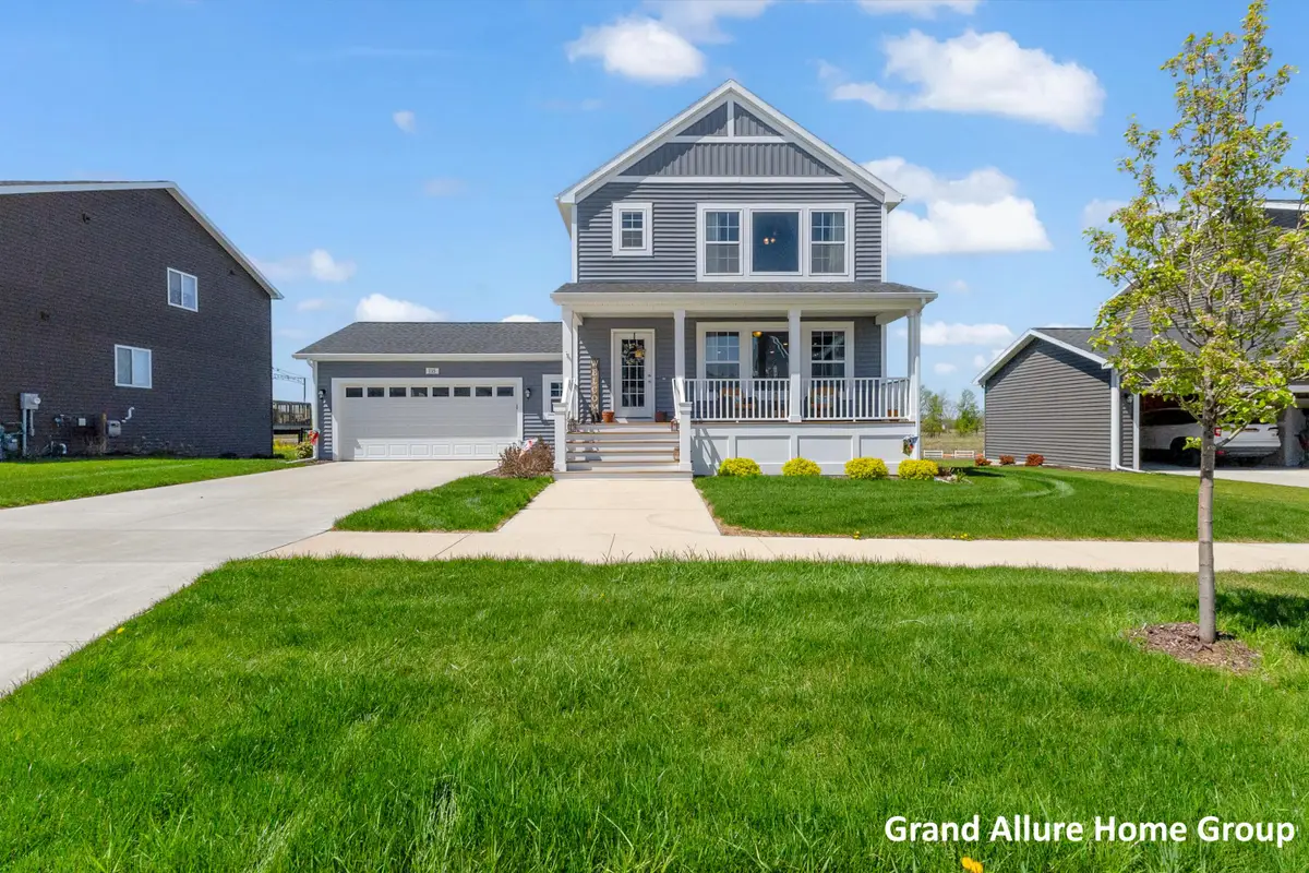 135 Brynwood Avenue, Holland, MI 49423 - #1