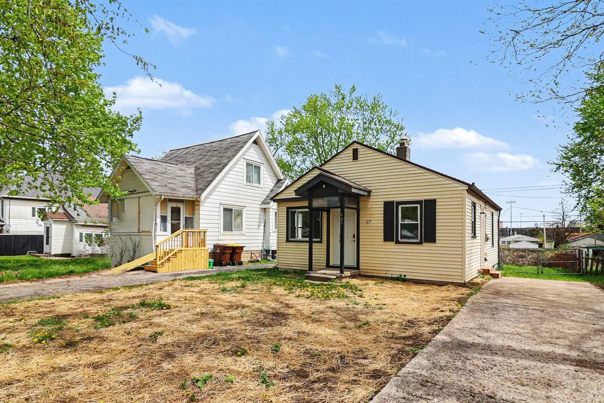127 Haze Street, Lansing, MI 48917 - #1