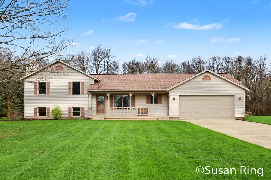 8591 Fowler Court Ne, Rockford, MI 49341 - #2