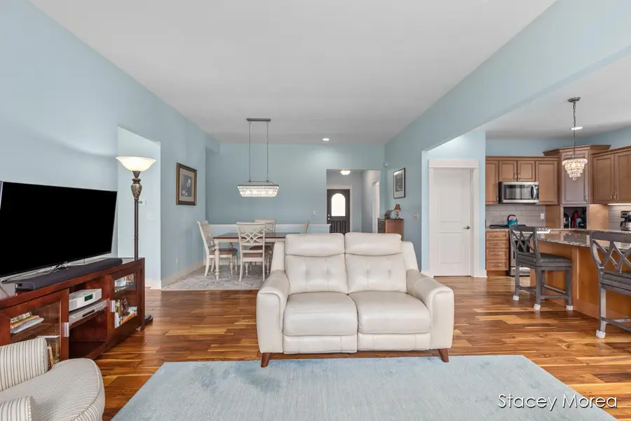 3808 Preserve Drive Ne, Belmont, MI 49306 - #3