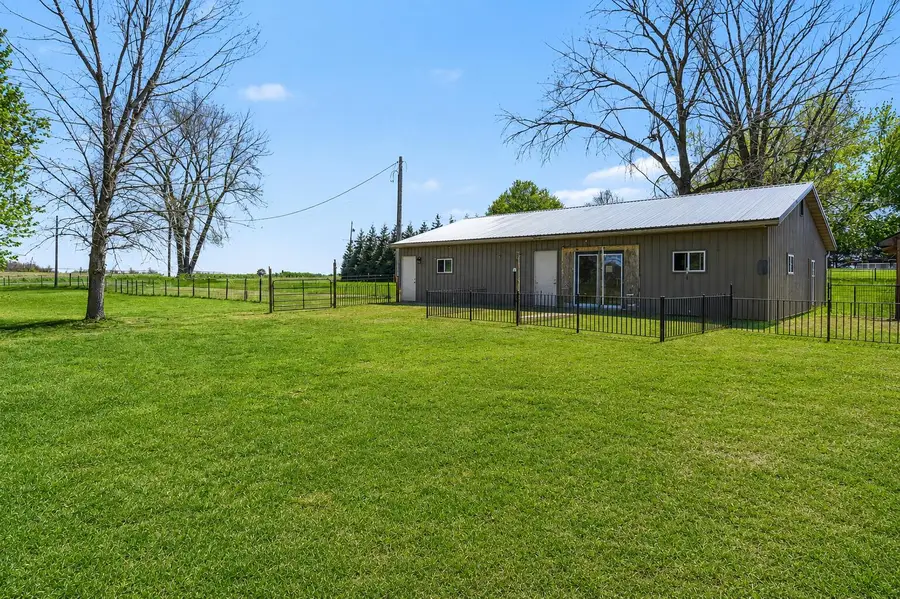 52290 Townhall Road, Dowagiac, MI 49047 - #3