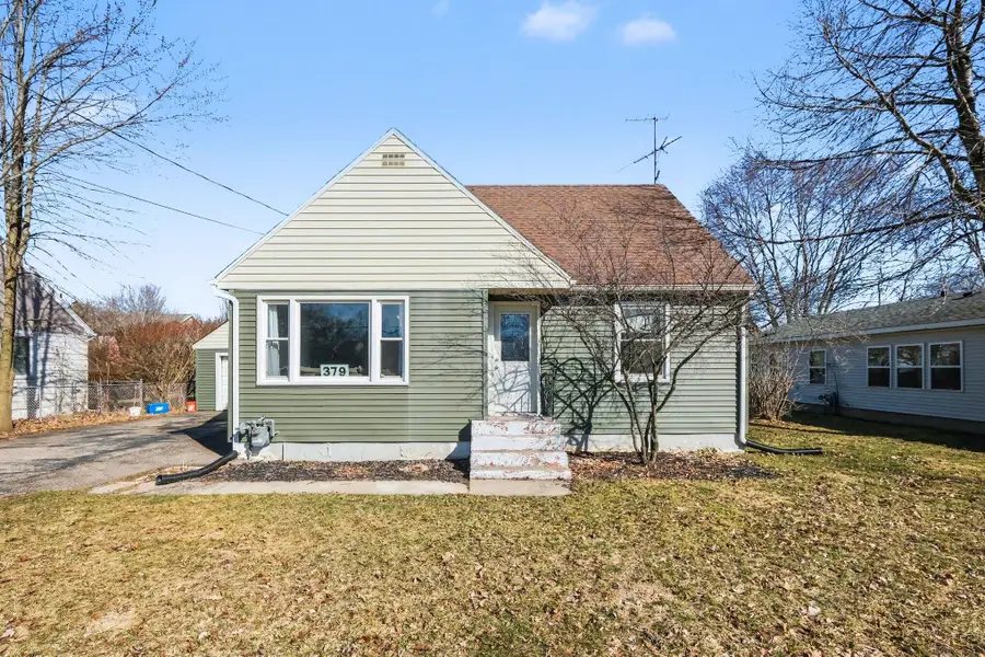 379 E Muskegon Street, Cedar Springs, MI 49319 - #2