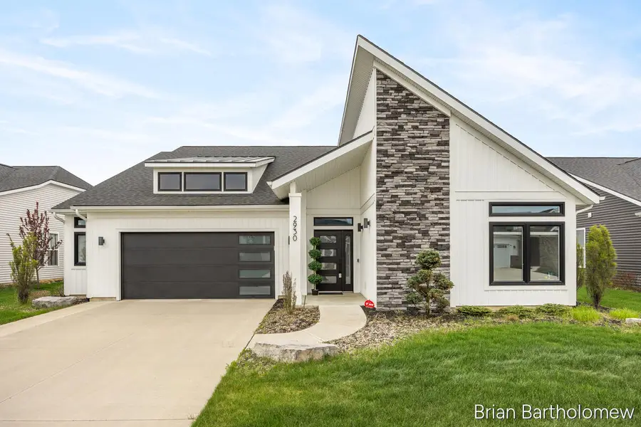 2930 Isle Water Drive, Belmont, MI 49306 - #3