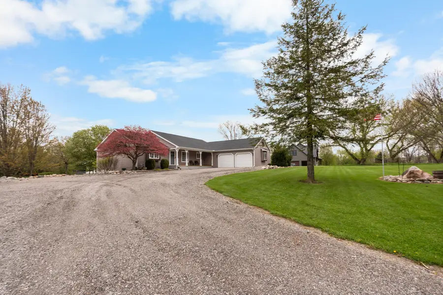 6540 Munsell Road, Howell, MI 48843 - #2