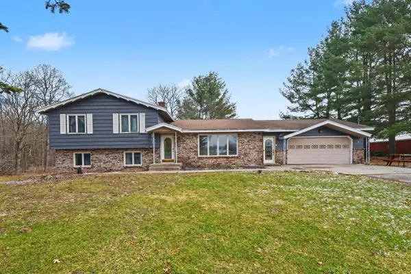 11400 Tefft Avenue Ne, Rockford, MI 49341