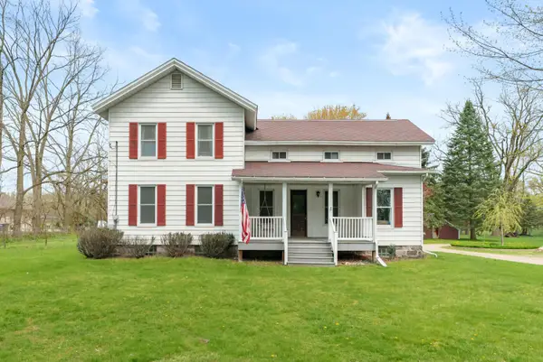 6817 E T Avenue, Vicksburg, MI 49097