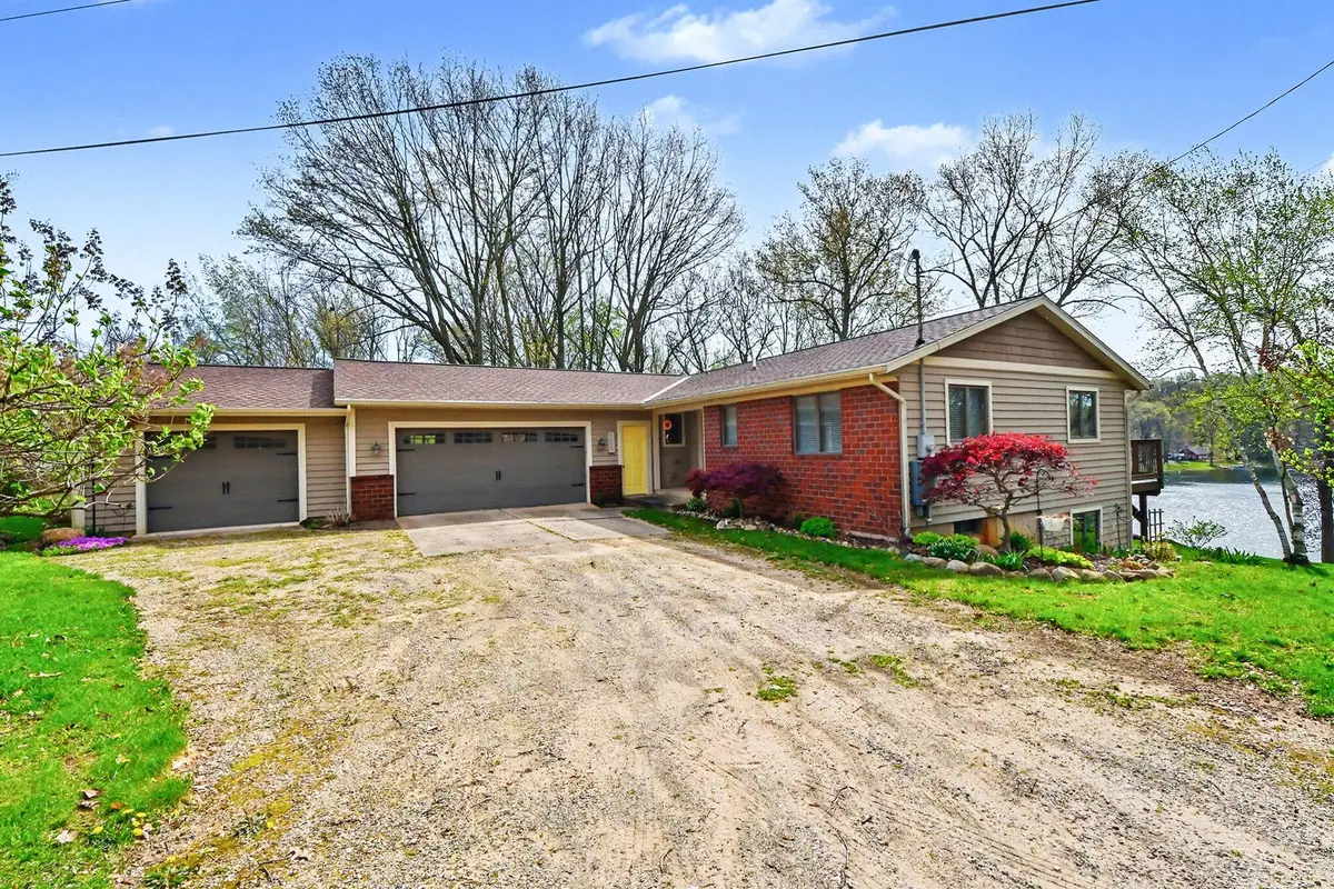 3050 Kenyon Lane, Middleville, MI 49333 - #1