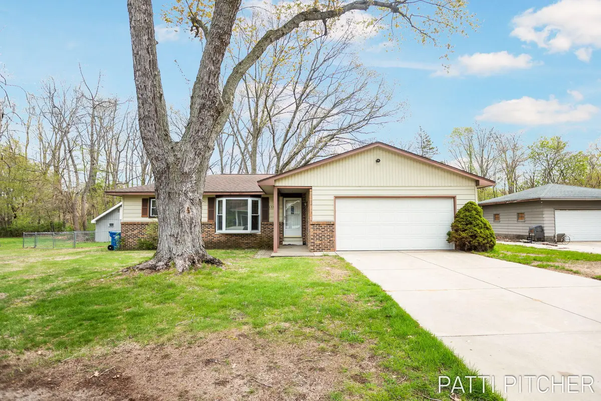 15500 Pine Street, Grand Haven, MI 49417 - #1